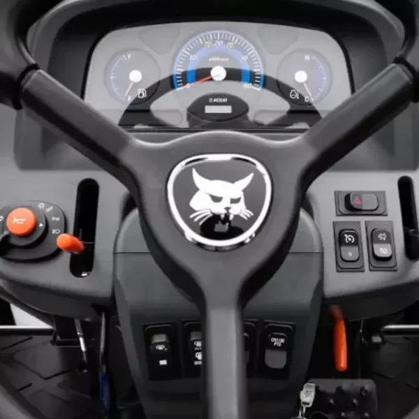 Bobcat CT2025 – кабина