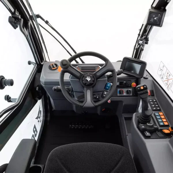 кабина на Bobcat TL35.70
